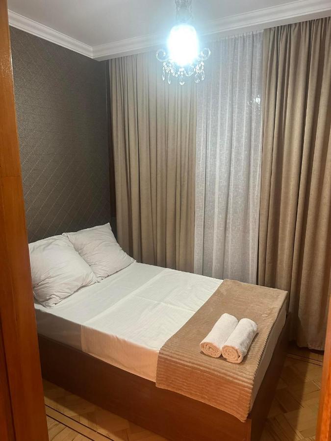 Apartment George Kutaisi Esterno foto